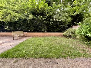 Photo 4- click for photo gallery